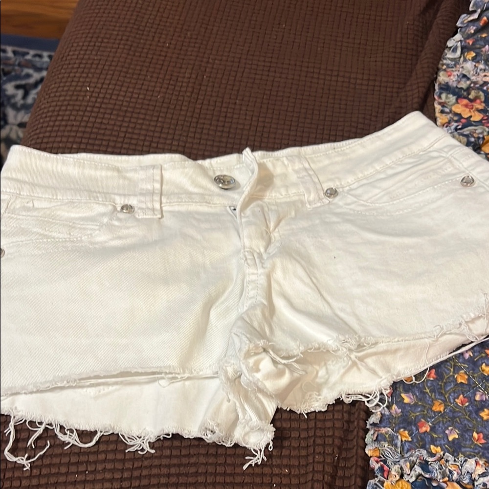 Rue21 White Jean Shorts with Frayed Hem